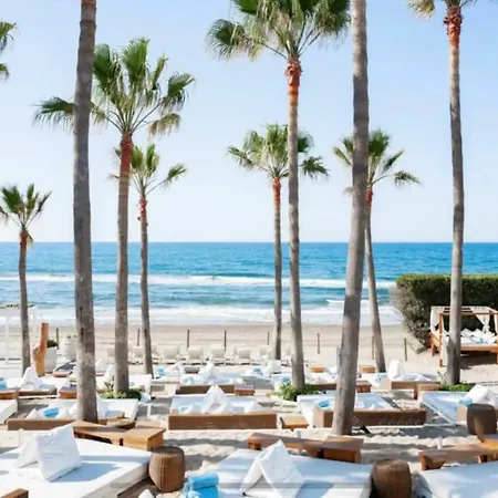 Mijas Costa - Beachside Apartment- A Apartment *