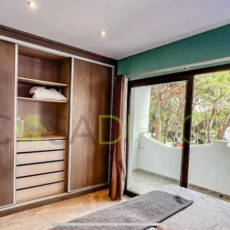 Mijas Costa - Beachside Apartment- A Apartment La Cala De Mijas