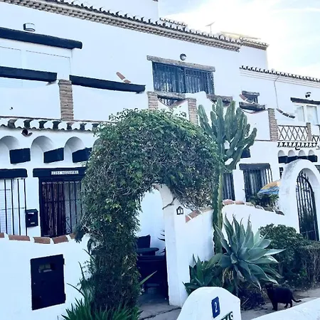Mijas Costa - Beachside Apartment- A La Cala De Mijas