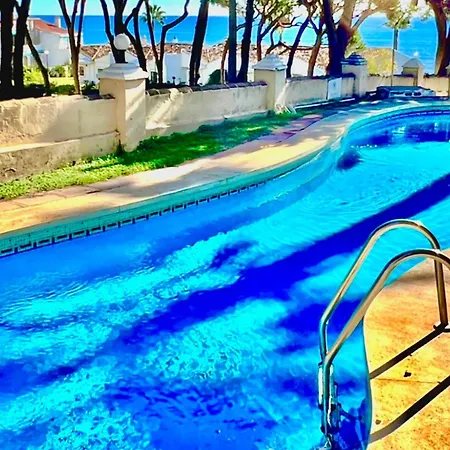 Mijas Costa - Beachside Apartment- A *